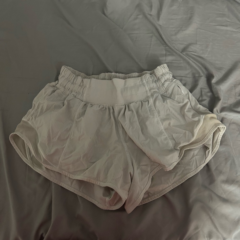 lululemon hotty hot shorts